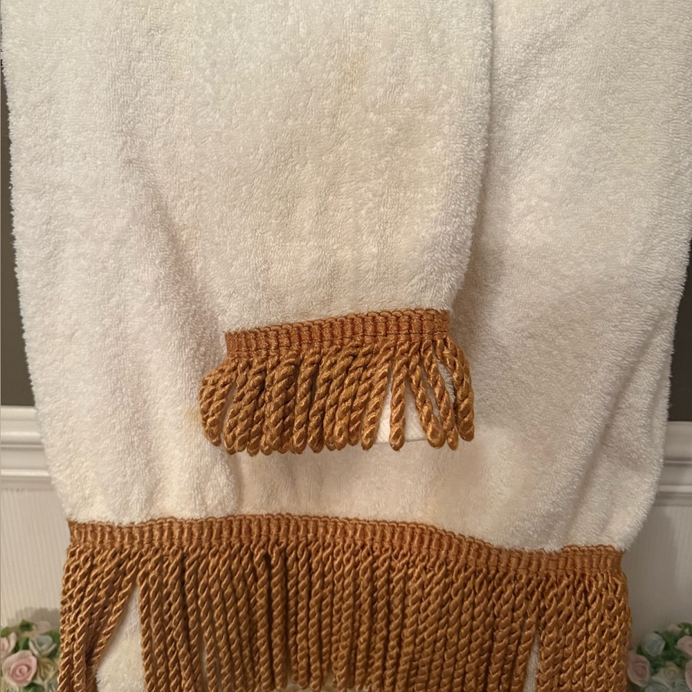 Stratford Homes Decorative Towels